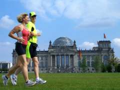 Running in Berlin mit Tourstart am Brandenburger Tor, Siegessäule oder Tiergarten